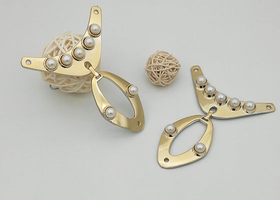 中国 かわいい魚はTPUの真珠が付いている女性の履物のための上部の方法設計を形づけました サプライヤー